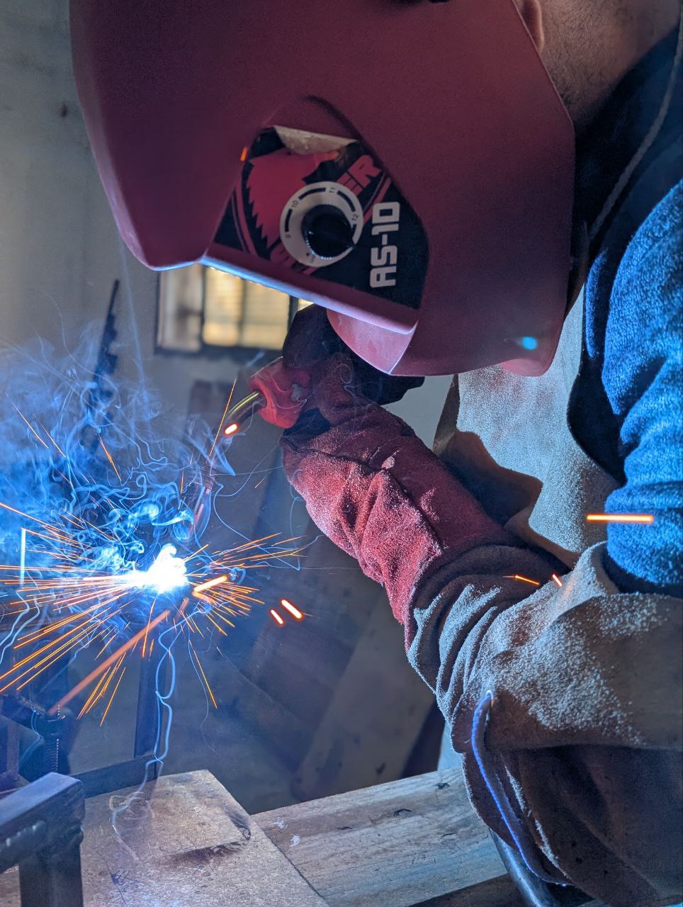 Práctica de soldadura MAG en estructura metálica